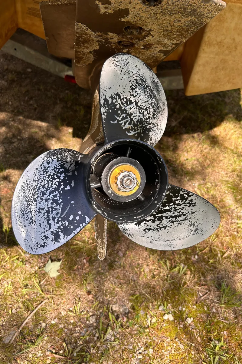 Slide: The Image of Close-up of a weathered propeller on a 2005 Chaparral 215 SSi boat. - 27