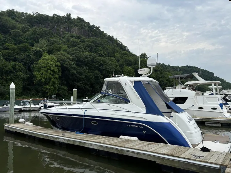 Slide: The Image of Formula 40 PC 2005 - 2