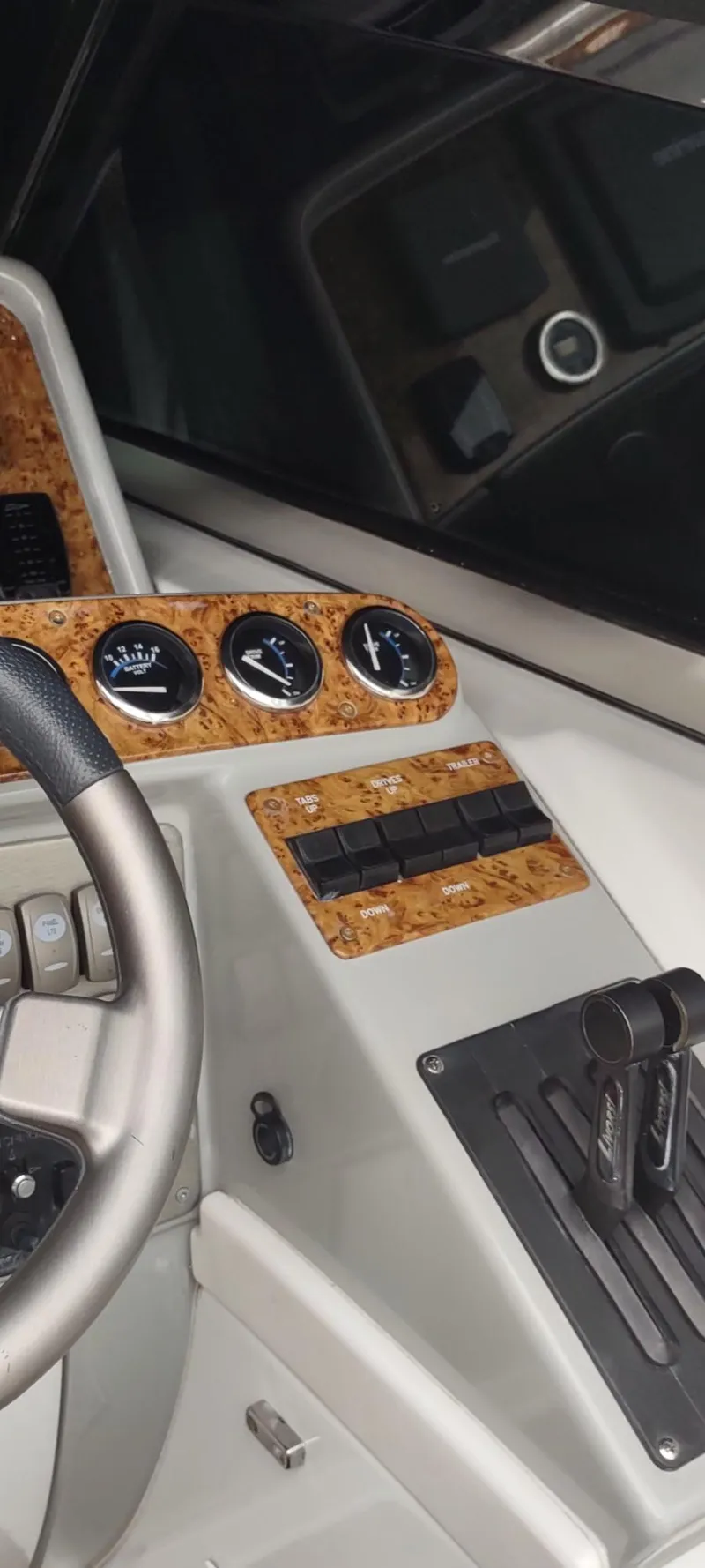 Slide: The Image of 2007 Formula 31 Cruiser dashboard with gauges and controls. - 21