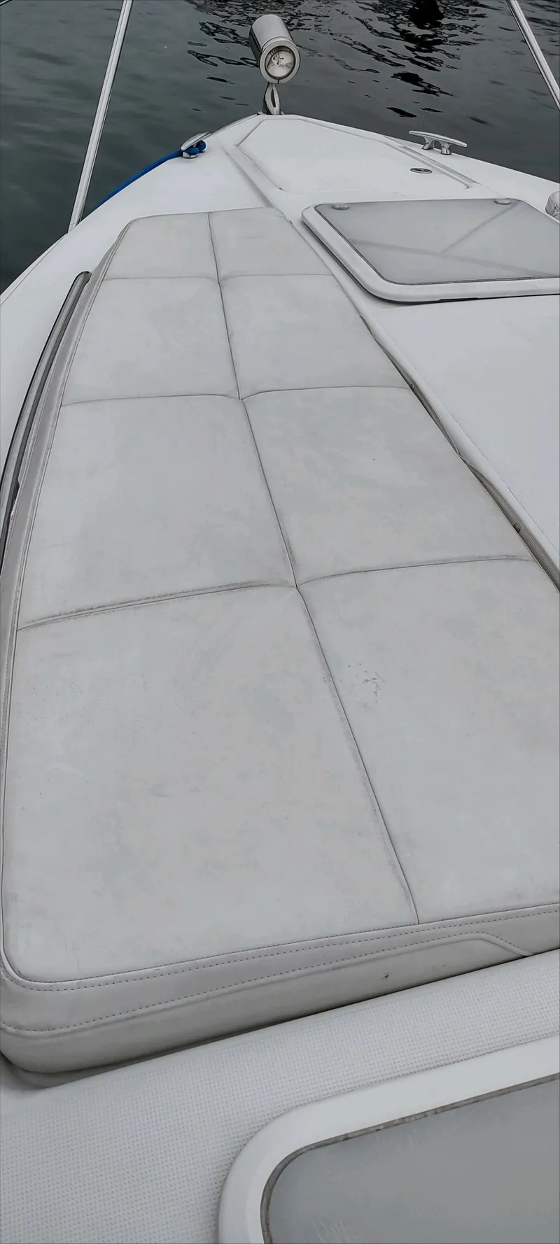 Slide: The Image of 2007 Formula 31 Cruiser boat deck with cushioned seating. - 30