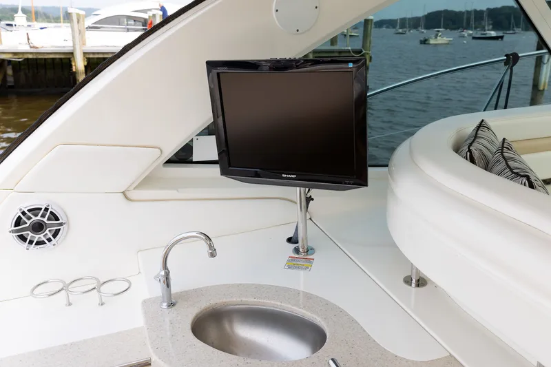 Slide: The Image of Entertainment Area - 10