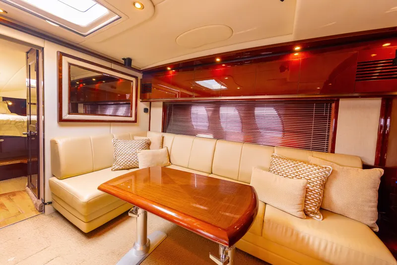 Slide: The Image of Salon - 25