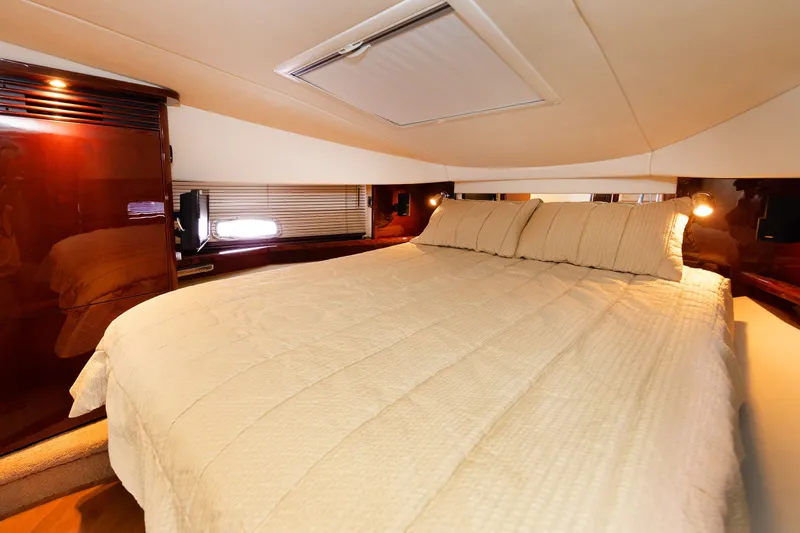 Slide: The Image of Sea Ray 48 Sundancer 2008 - 29