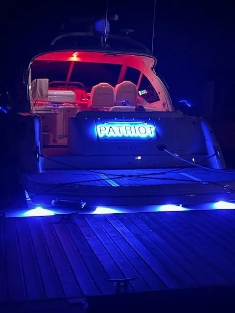 Slide: The Image of Transom Name - 52