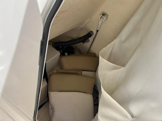 Slide: The Image of Pioneer 202 Islander 2021 - 7