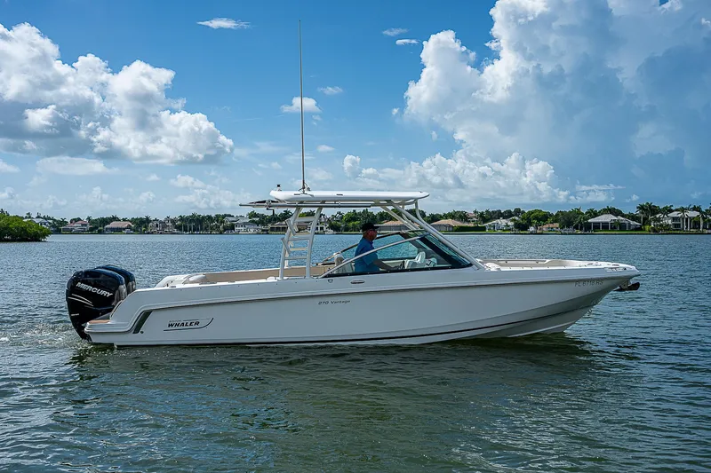 The Image of 2018 Boston Whaler 270 Vantage boat on a sunny lake. - 0