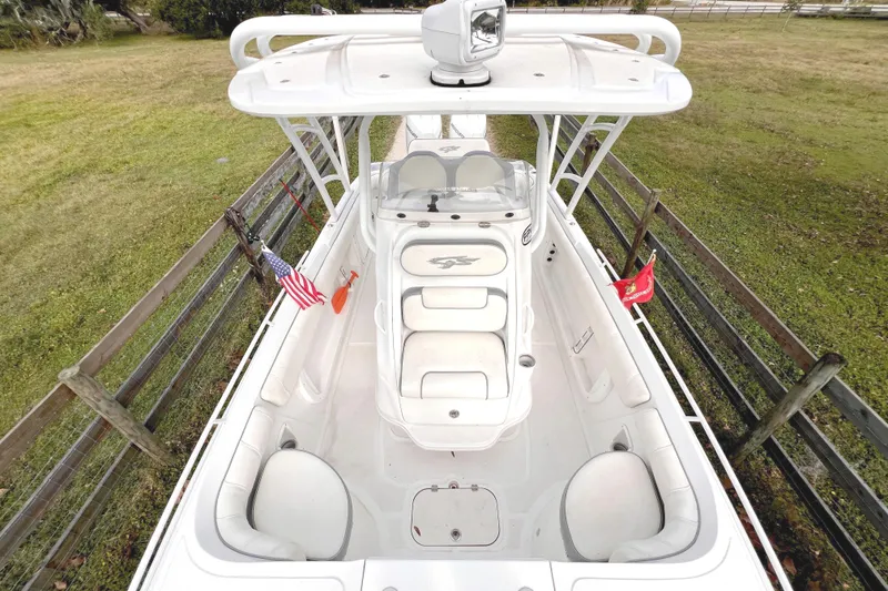 Slide: The Image of Lenco trim tab control panel on 2021 Glasstream 280 SCX boat dashboard. - 38