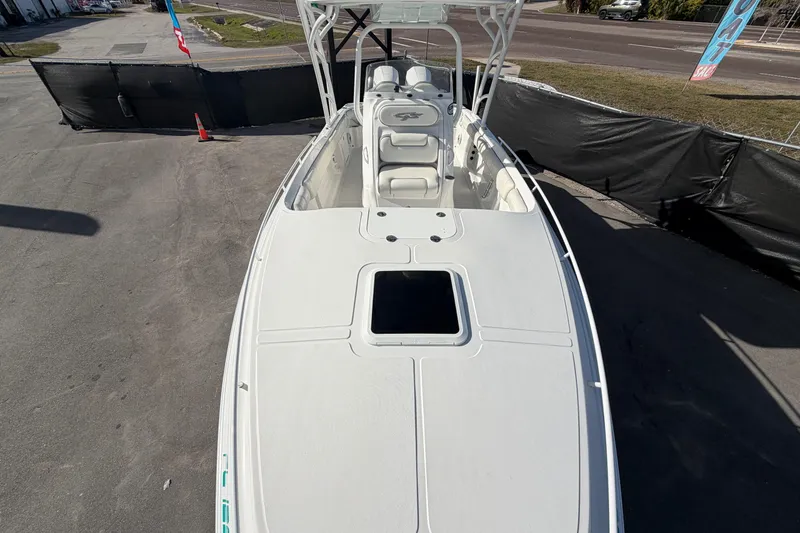 Slide: The Image of 2021 Glasstream 280 SCX boat, top view, showcasing spacious deck and seating arrangement. - 66