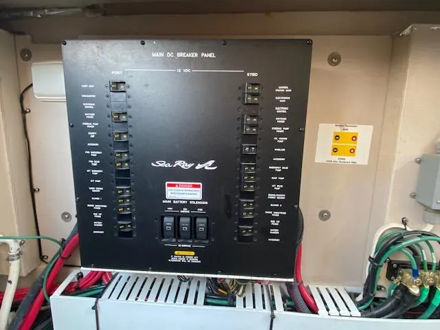 Slide: The Image of Main DC breaker panel on 2008 Sea Ray 440 Sundancer boat. - 40