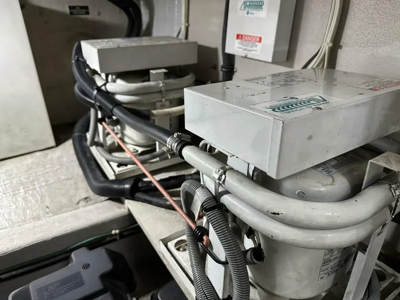 Slide: The Image of Sabre 36 Fly Bridge Sedan 2003 - 56