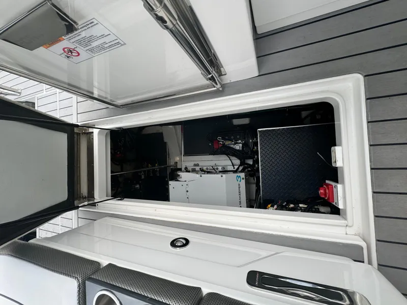 Slide: The Image of Formula 380 Super Sport Crossover OB 2021 - 57