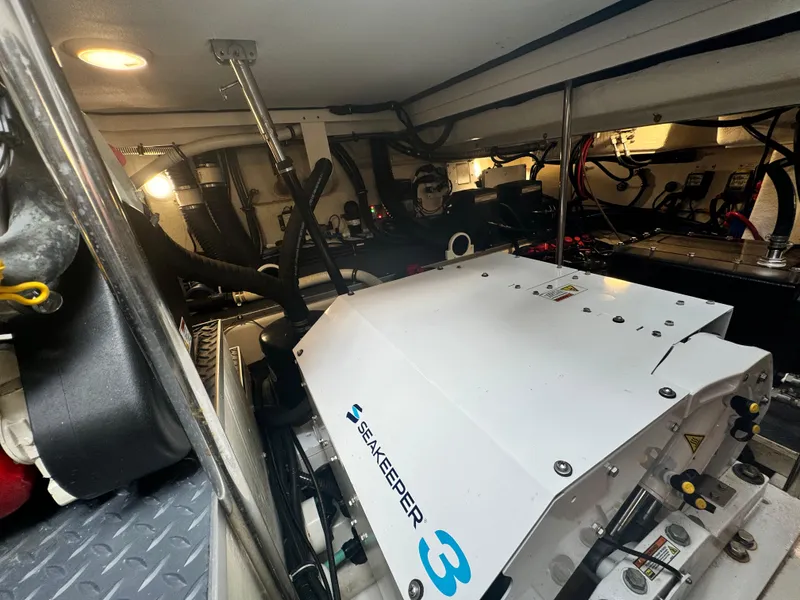 Slide: The Image of Formula 380 Super Sport Crossover OB 2021 - 66