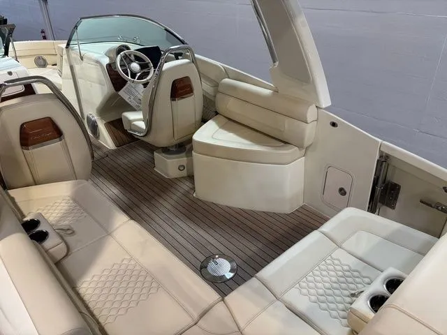 Slide: The Image of Chris-Craft Launch 28 GT 2025 - 13