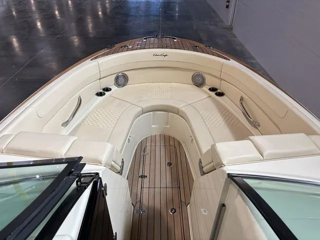 Slide: The Image of Chris-Craft Launch 28 GT 2025 - 15