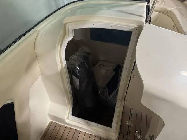 Slide: The Image of Chris-Craft Launch 28 GT 2025 - 7