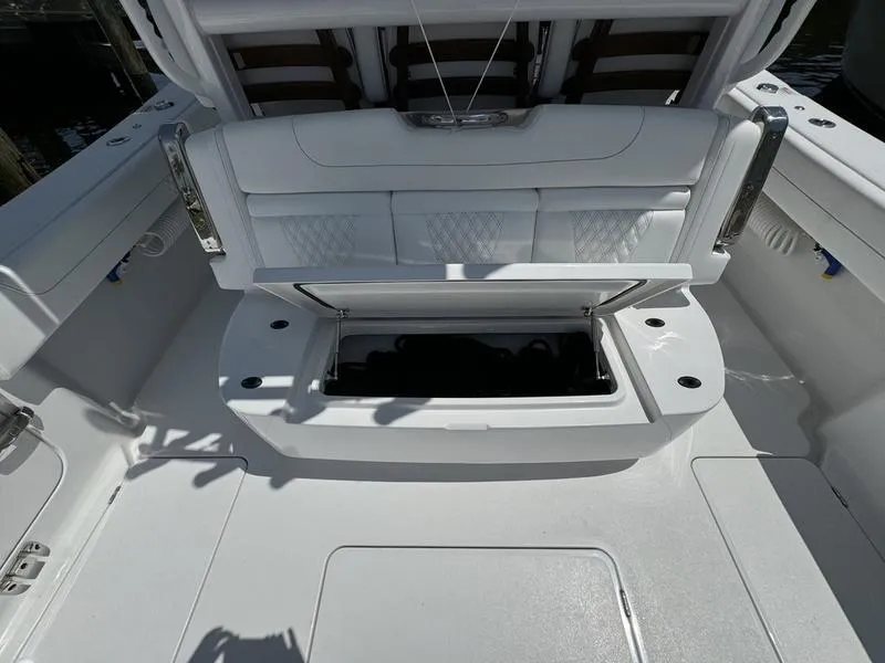 Slide: The Image of Phenom 37 2025 - 57