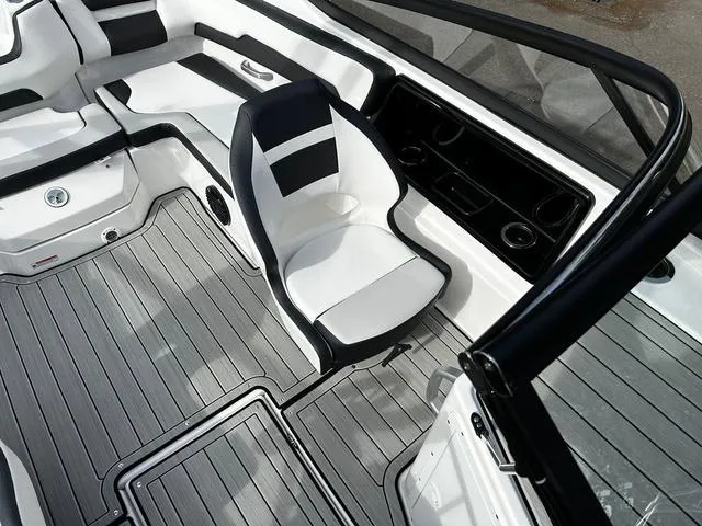 Slide: The Image of 2025 Yamaha Boats 195S interior with sleek seating and modern design. - 7
