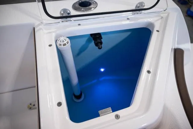 Slide: The Image of Yamaha 222 FSH Sport 2025 - 16