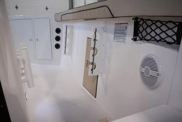 Slide: The Image of Yamaha 222 FSH Sport 2025 - 17