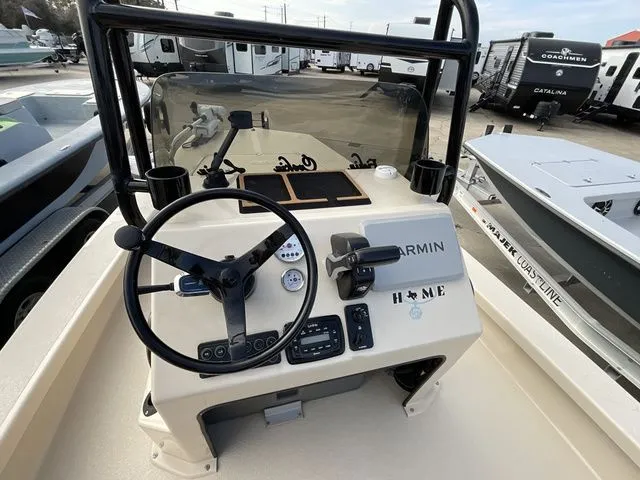 Slide: The Image of Majek 18 M2 2024 - 13