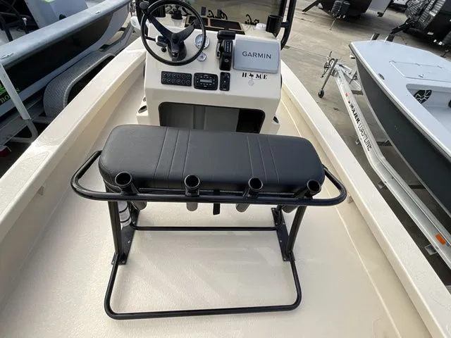 Slide: The Image of Majek 18 M2 2024 - 15