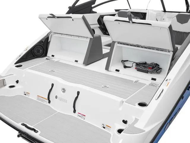 Slide: The Image of Yamaha AR250 2025 - 43