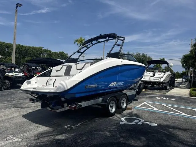 Slide: The Image of Yamaha AR250 2025 - 5