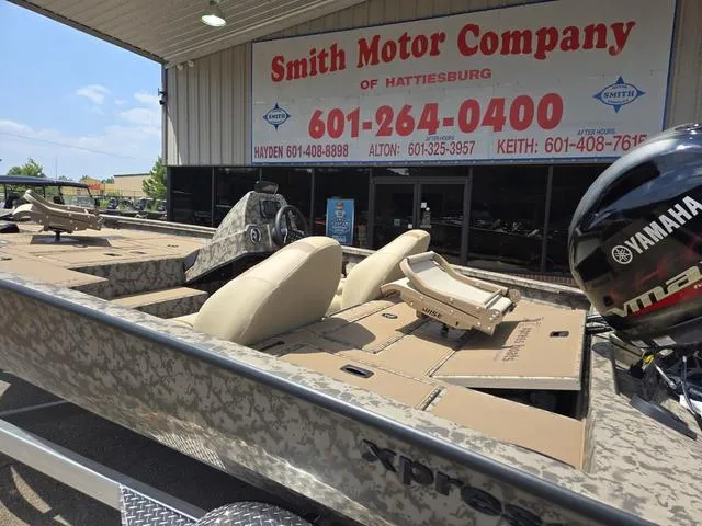 Slide: The Image of Xpress H17C Crappie 2025 - 4