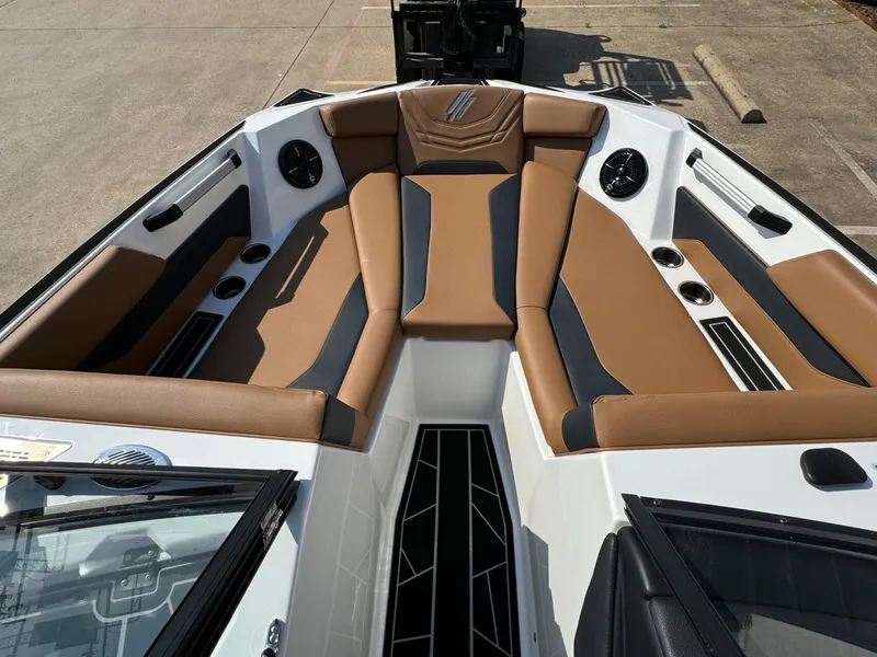 Slide: The Image of ATX 22 Type-S 2025 - 17