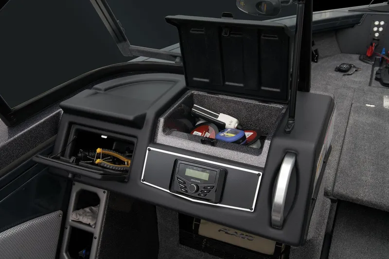 Slide: The Image of Ranger VX1988 WT 2024 - 50