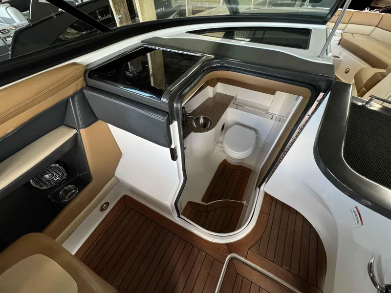 Slide: The Image of Sea Ray 350 SLX 2015 - 12