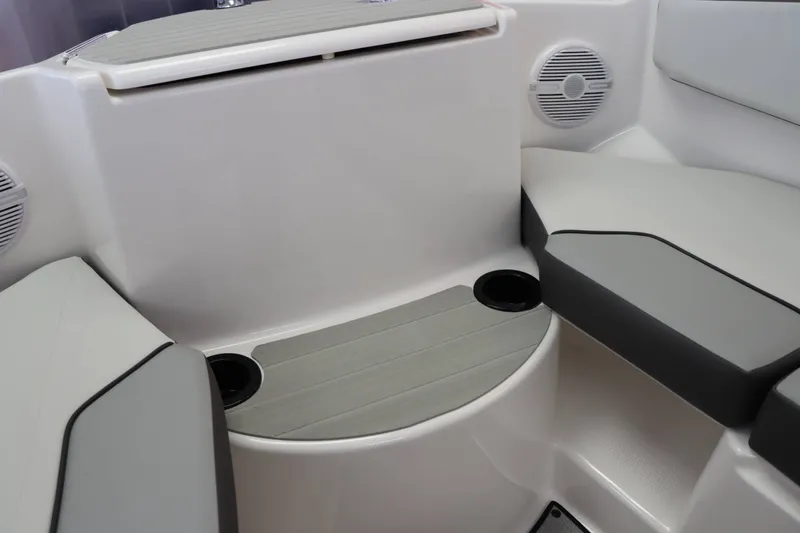 Slide: The Image of Yamaha SX220 2025 - 12