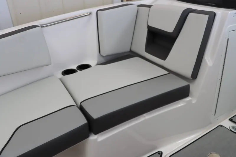 Slide: The Image of Yamaha SX220 2025 - 13