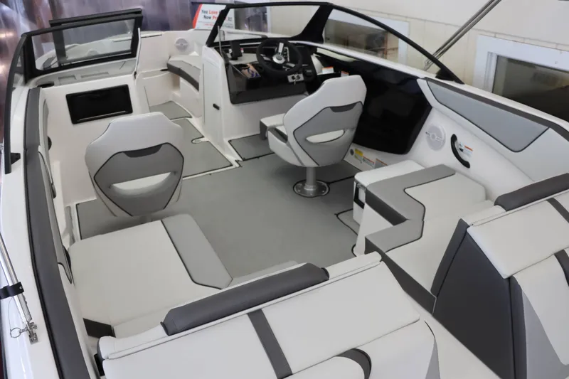 Slide: The Image of Yamaha SX220 2025 - 5