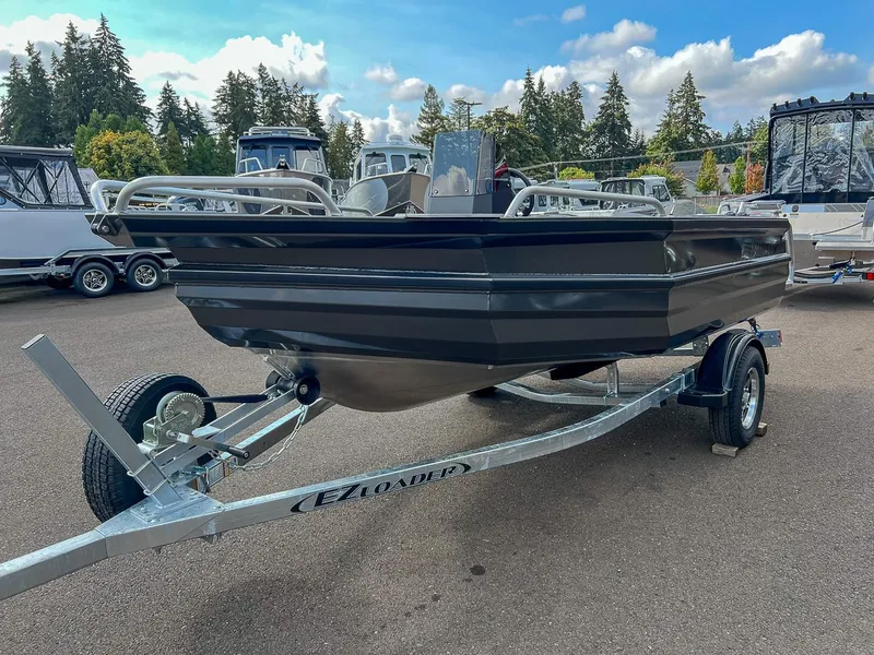 Slide: The Image of Stabi-Craft 1450 Frontier 2025 - 6