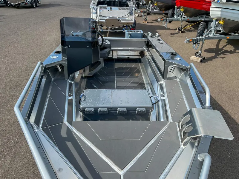 Slide: The Image of Stabi-Craft 1450 Frontier 2025 - 7