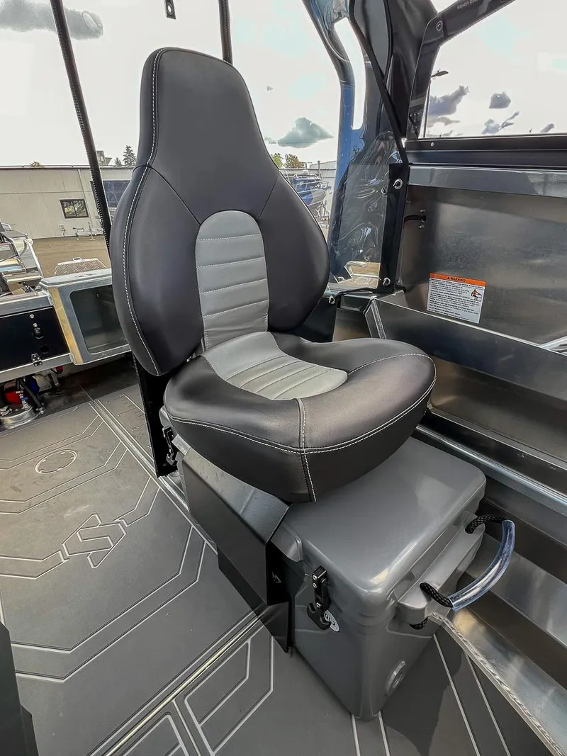 Slide: The Image of Stabi-Craft 1550 Fisher 2026 - 12