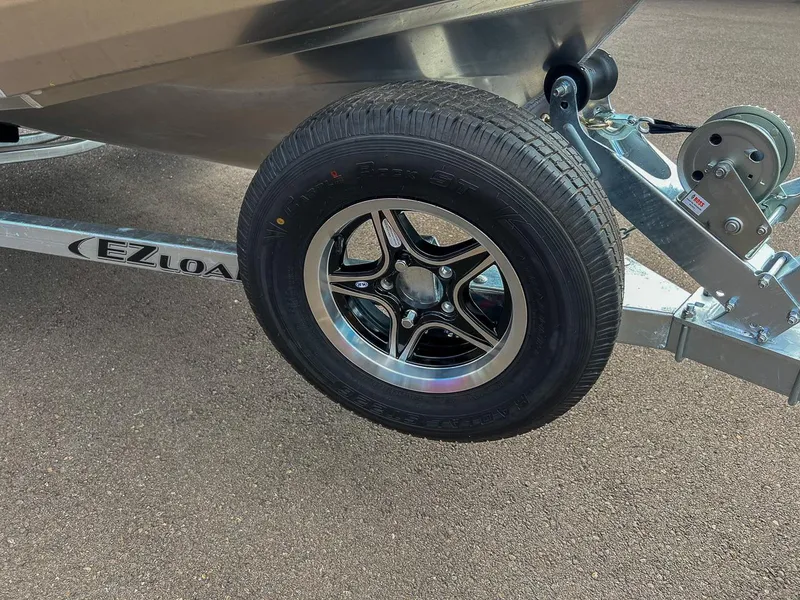 Slide: The Image of Stabi-Craft 1550 Fisher 2026 - 18