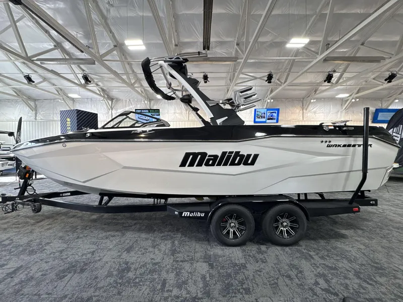 Slide: The Image of Malibu 25 LSV 2025 - 4
