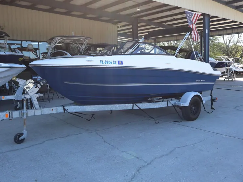 The Image of Bayliner VR4 2021 - 1