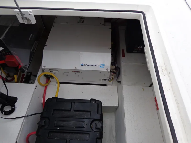 Slide: The Image of Seakeeper 2 stabilizer in 2020 SeaPiper Pilothouse boat compartment. - 34