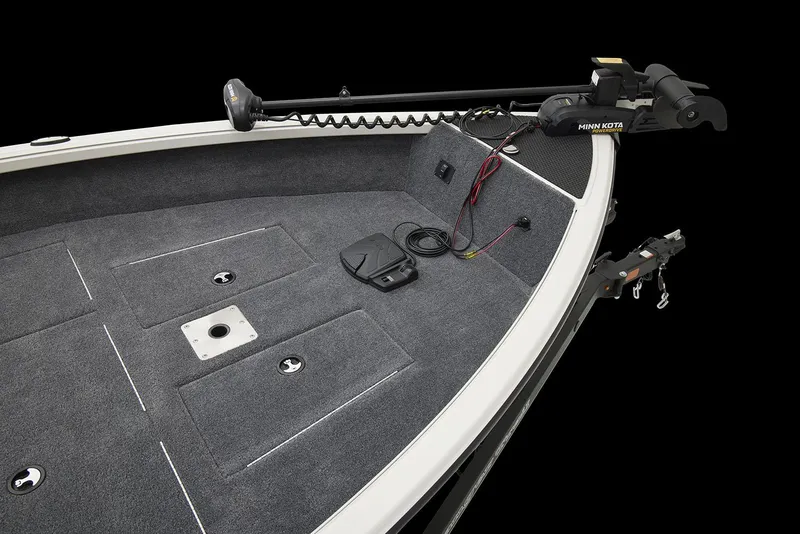 Slide: The Image of Ranger Boats VS1665T 2024 - 18