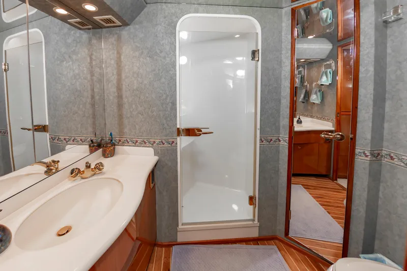 Slide: The Image of Viking 61 Convertible 2003 - 58