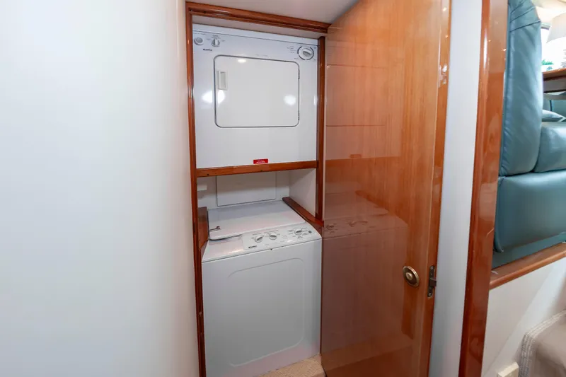 Slide: The Image of Viking 61 Convertible 2003 - 67