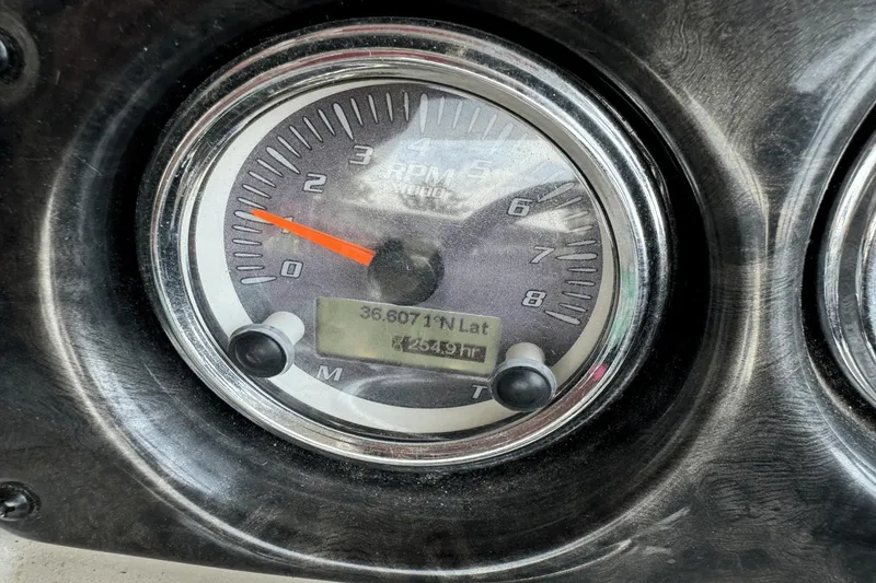 Slide: The Image of Yamaha 242 2012 - 15