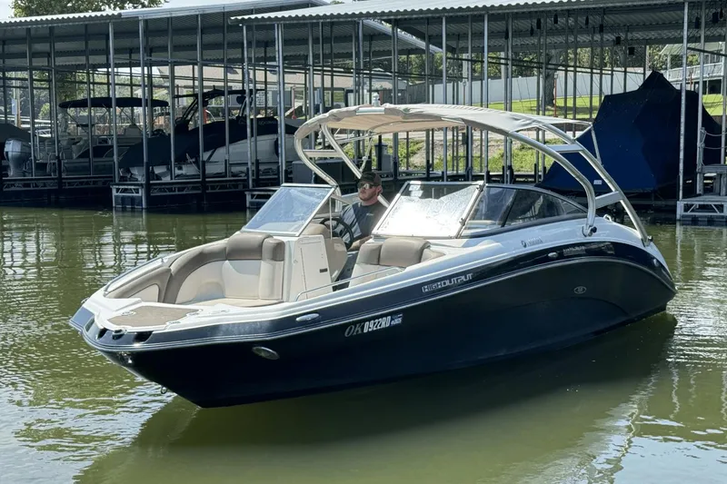 Slide: The Image of Yamaha 242 2012 - 2