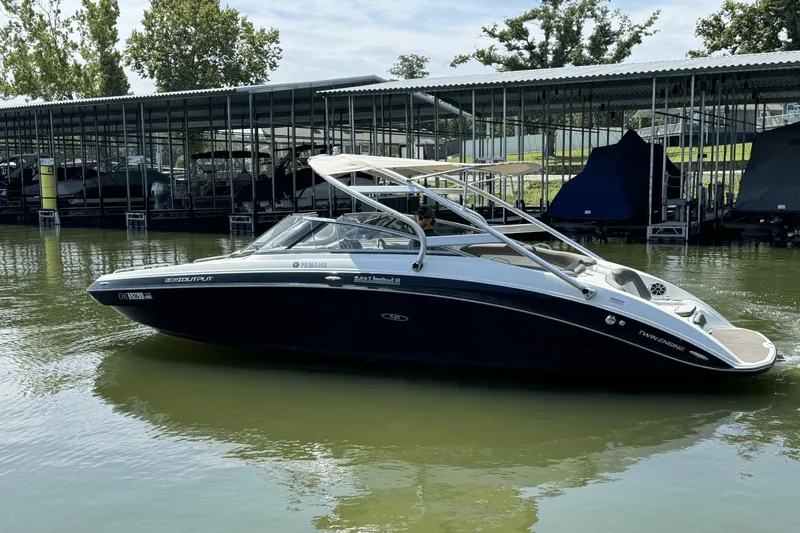 Slide: The Image of Yamaha 242 2012 - 5