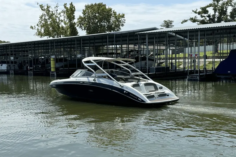 Slide: The Image of Yamaha 242 2012 - 7