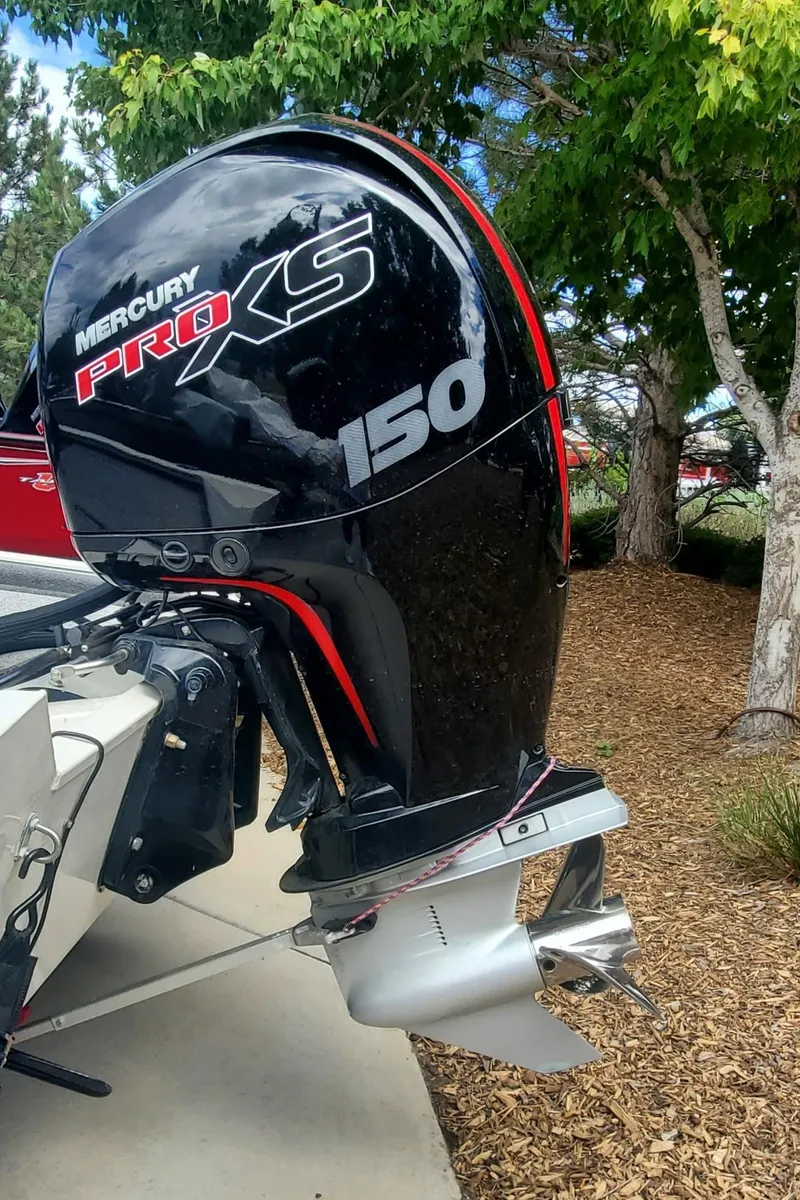 Slide: The Image of 2022 Tracker Pro Team 195XTE with Mercury Pro XS 150 outboard motor. - 2