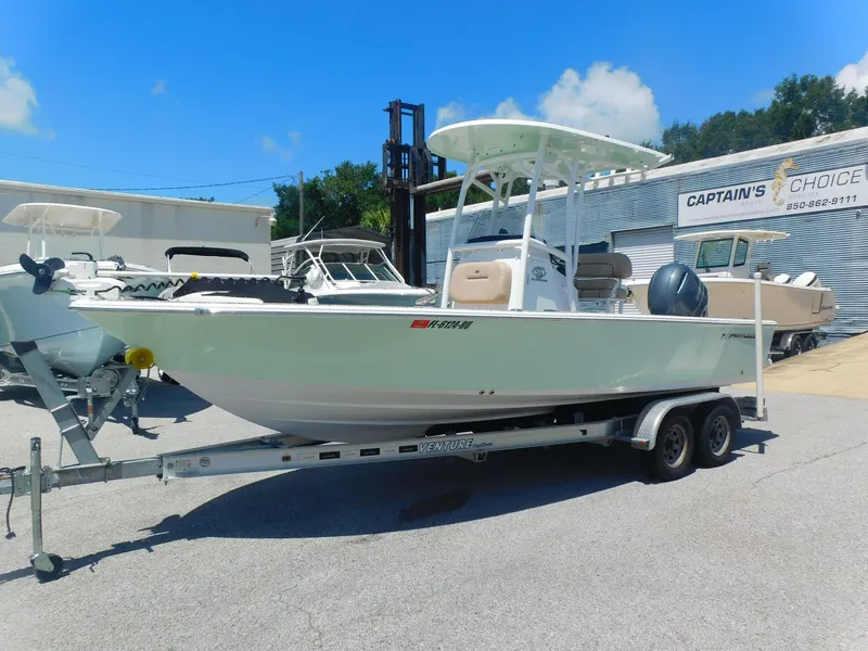 Slide: The Image of Sportsman Masters 227 Bay Boat 2019 - 1